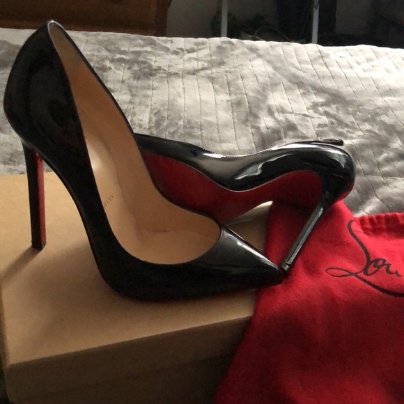 New Christian louboutin Heels - Picture 3 of 4